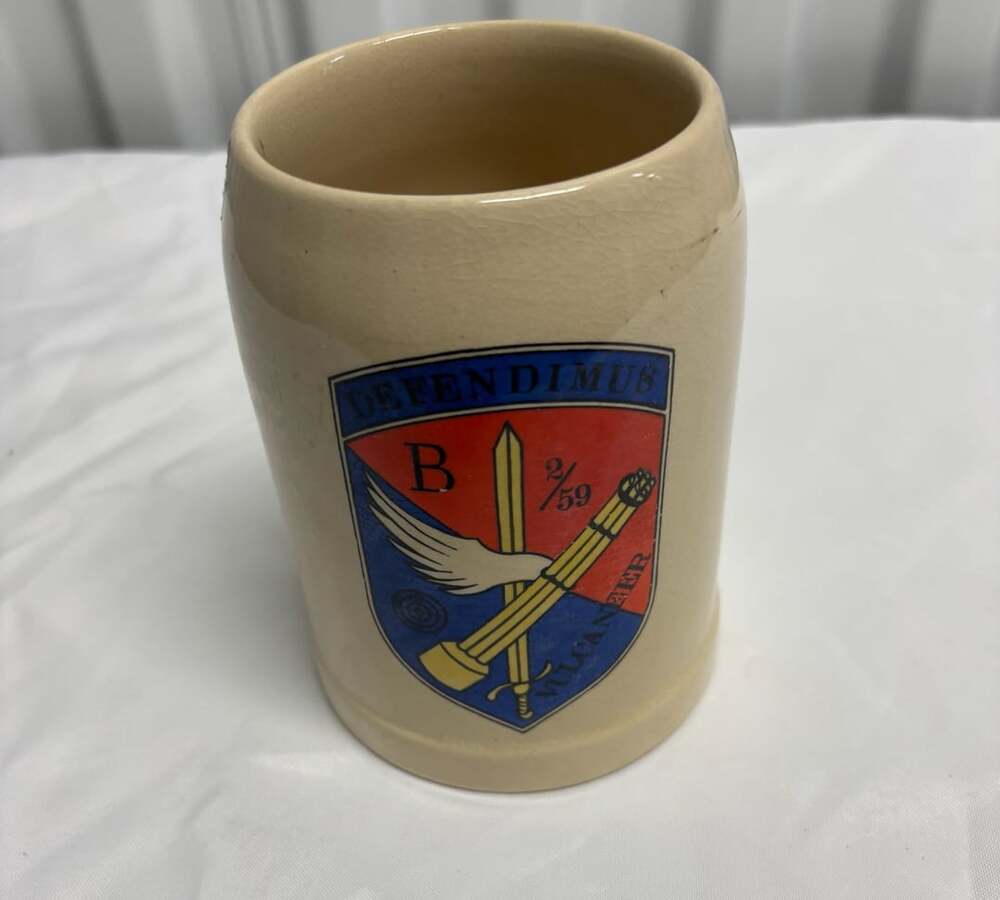 Vintage Ceramic Beer Stein 0.5L Defendimus Vulcanier